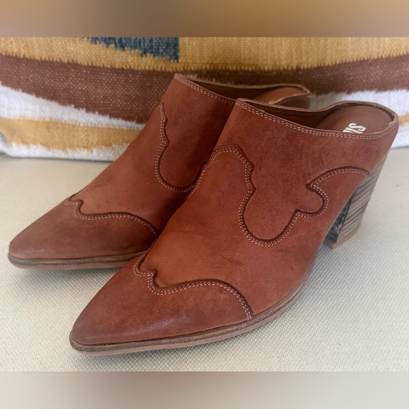 Silent D Mopat Mule Heels 39 US 8.5 Honey Brown Leather Western Anthropologie - Picture 2 of 11